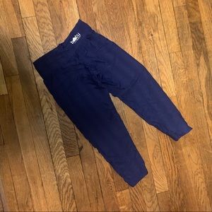 Navy blue booty by brabants original crop legging